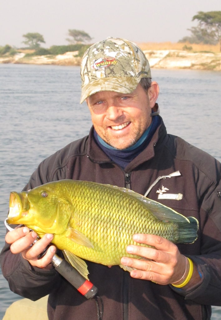 2011_0831BAROTSEBUTCHER0004