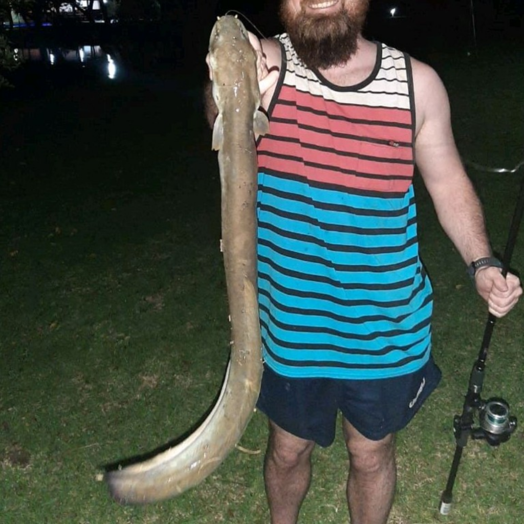 1kg Longfin Eel, Umtumvuna, Port Edward